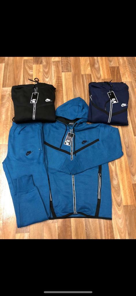 junior nike tracksuit sale